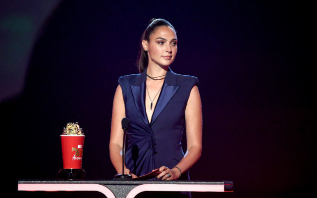 Gal Gadot Cast As Cleopatra In New Film About The Queen of the Nile